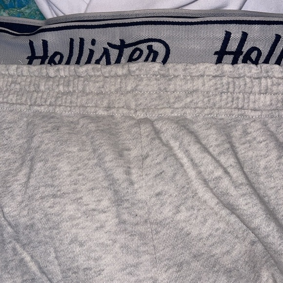 🌹HOLLISTER GRAY ULTRA HIGH-RISE LOGO WAIST JOGGERS - Picture 6 of 8